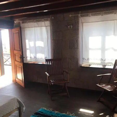 Assos Antik Kentte Kiralik Tarihi Tas Ev Ayvacik (Canakkale)