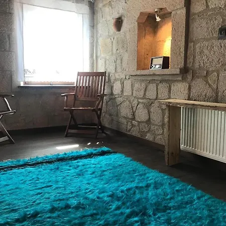 Assos Antik Kentte Kiralik Tarihi Tas Ev Ayvacik (Canakkale)